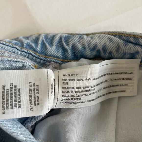 Abercrombie Curve Love The Dad High Rise Shorts Light Wash - Size 30/10 - Picture 5 of 5